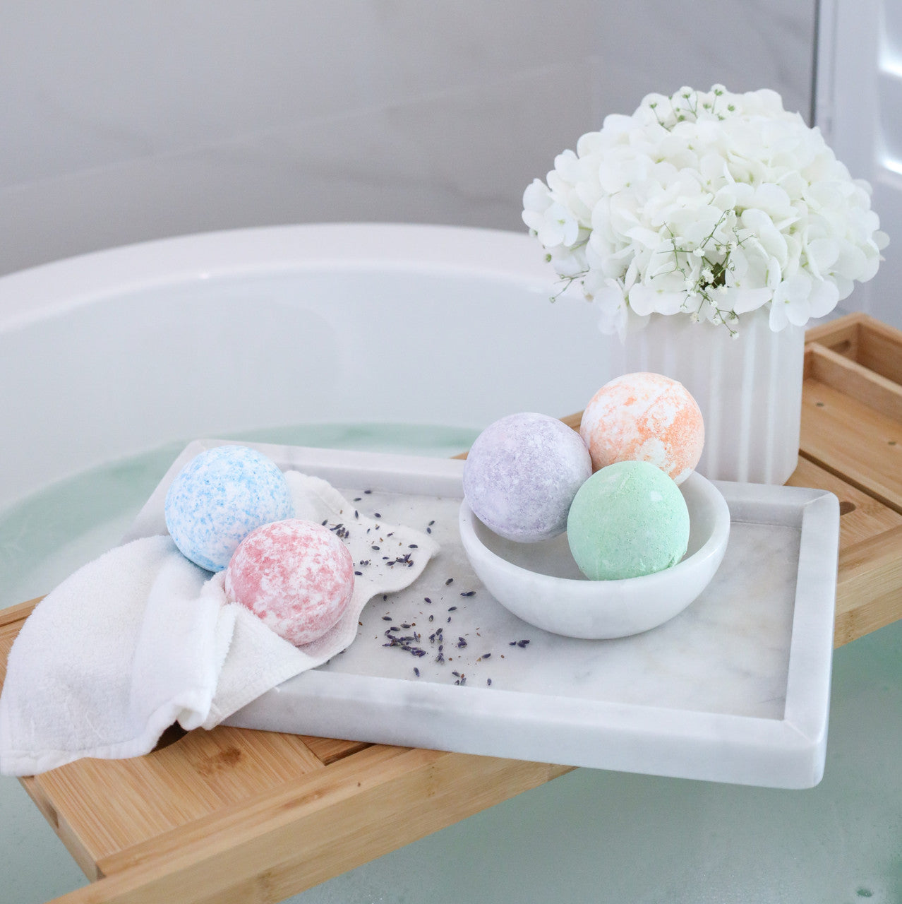 Sunkissed Bath Bomb