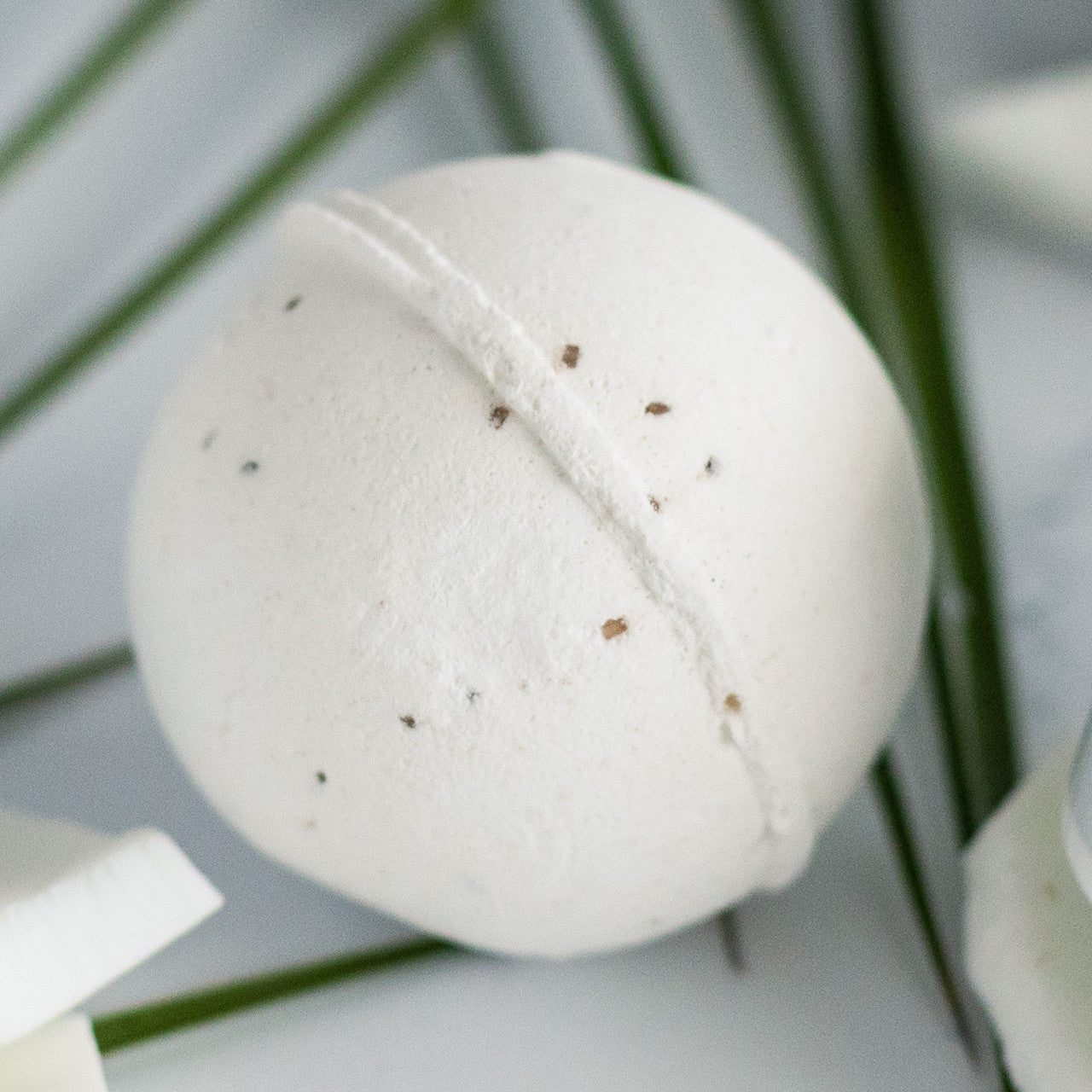 Coconut Water Bath Bomb
