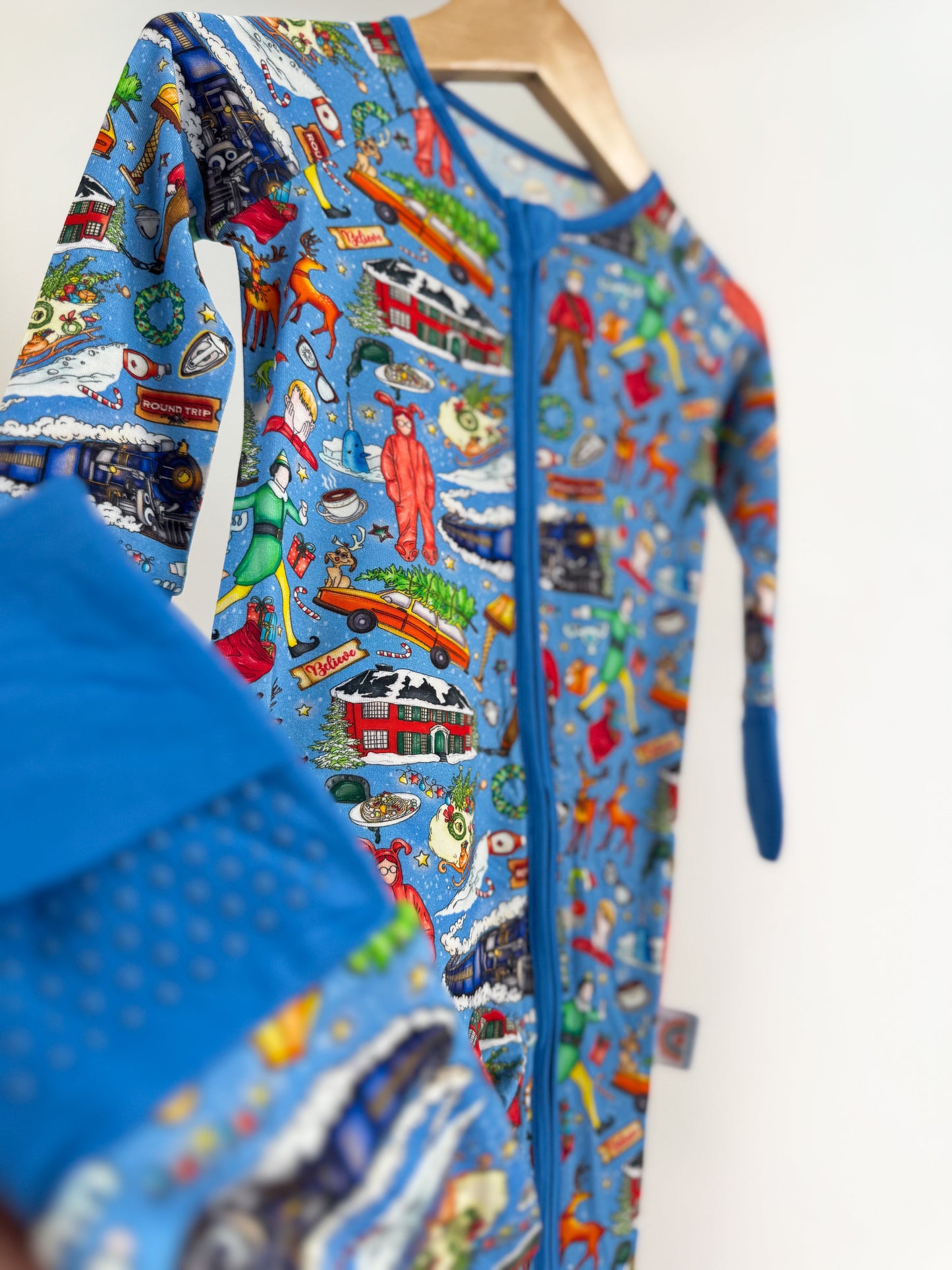 *Pre-Sale* Blissmas Movies Zippy *ETS NOV*