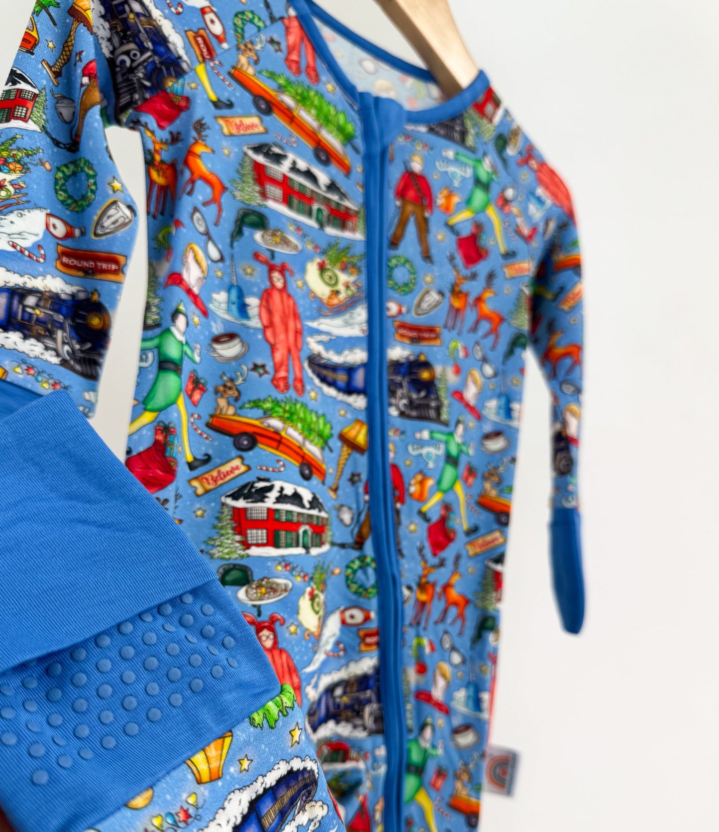 *Pre-Sale* Blissmas Movies Zippy *ETS NOV*