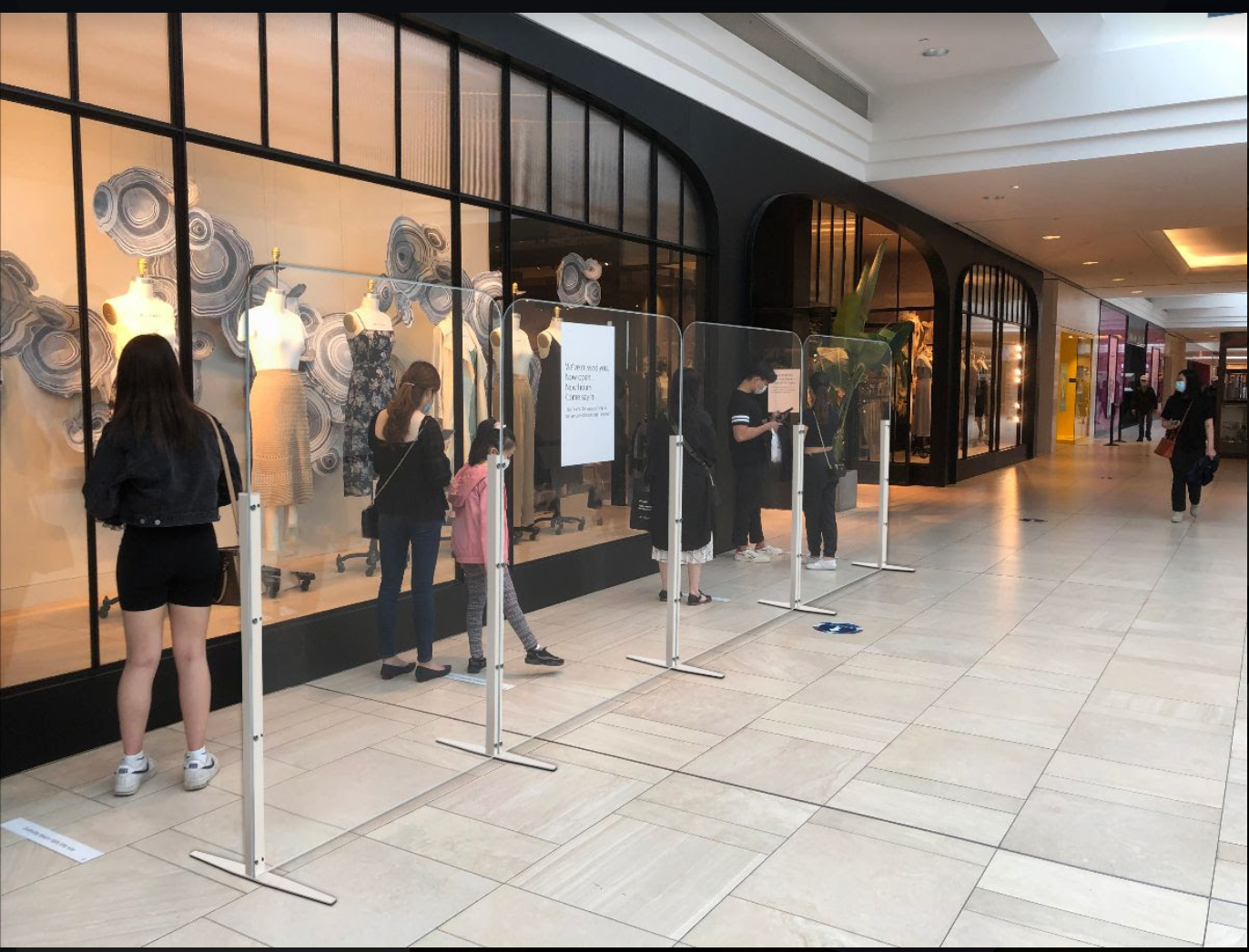 Large Format Protection Screen