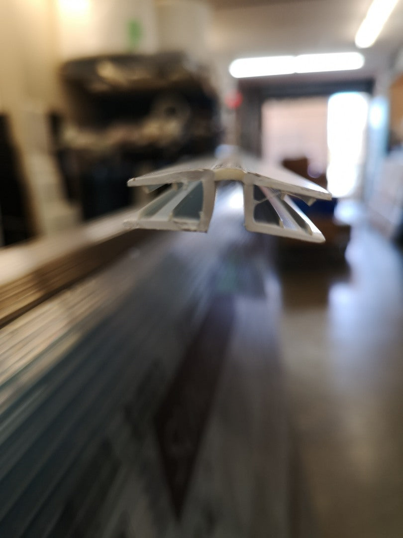 Coroplast Flex Joint White 12'