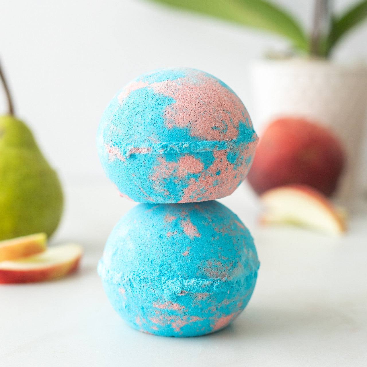 Bubble Gum Bath Bomb