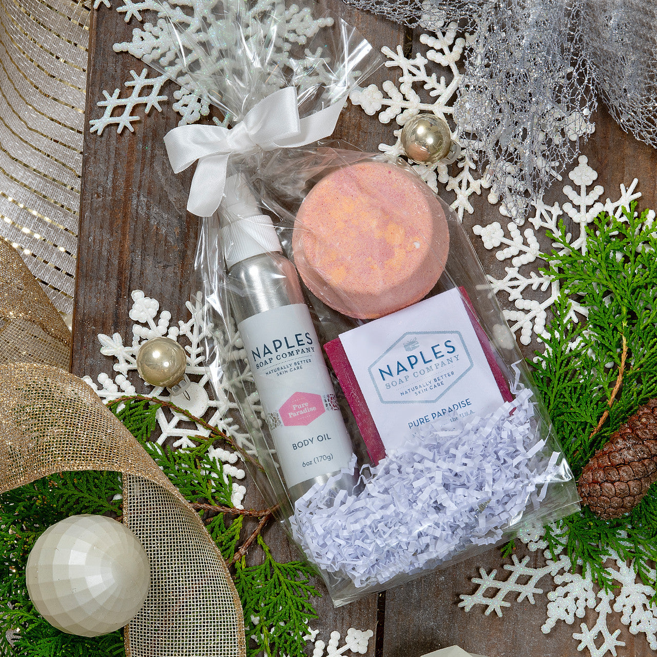 Pure Paradise & Rose Must Haves Shower Gift Set