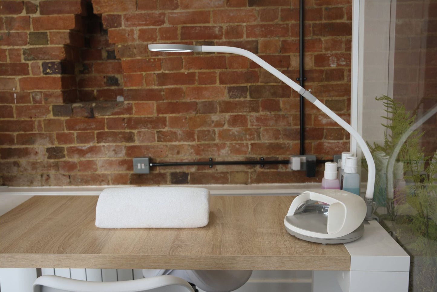 Nail Desk with Omega 3.5 Magnifier Light